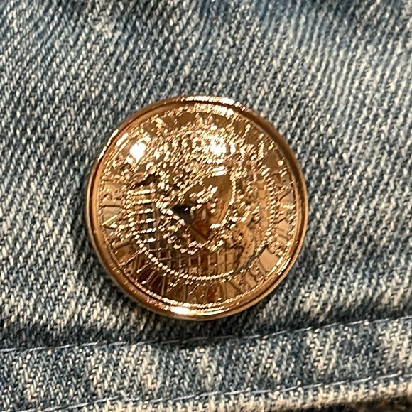 Denim Collarless Denim Jacket similar to Balmain - Picture 2 of 9